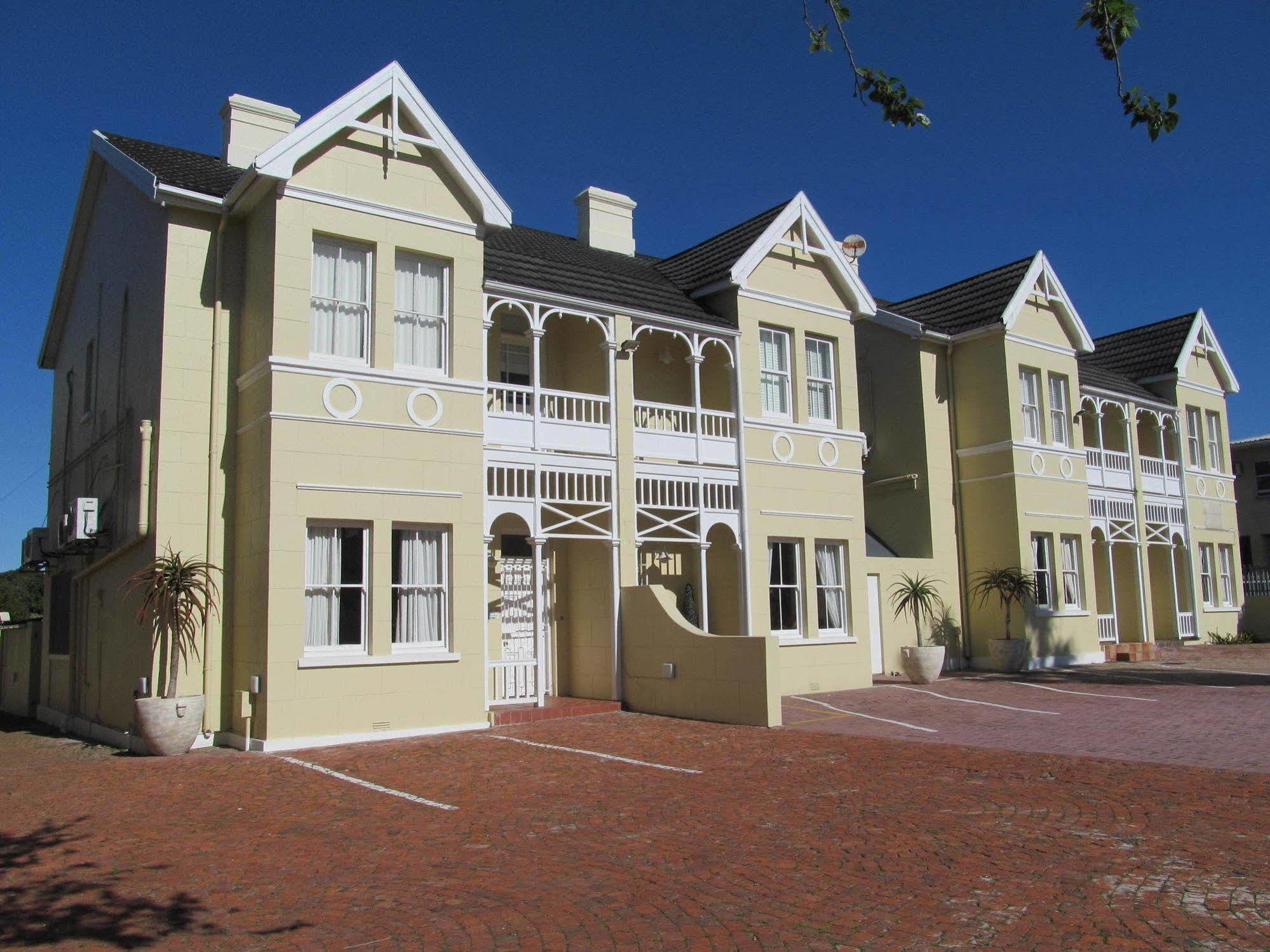 The Vic Hotel Port Elizabeth Exterior photo